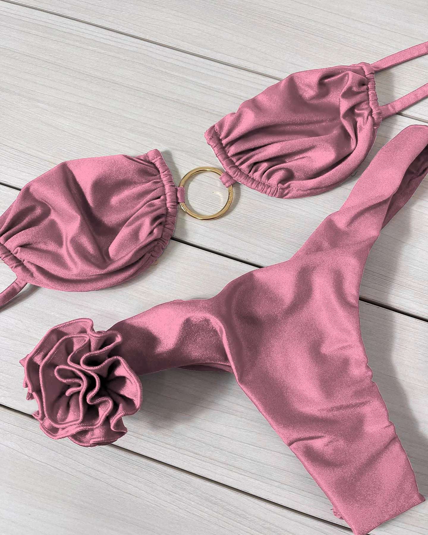Saria Two Piece Swimsuit for Trendy Beach Style - Love Salve